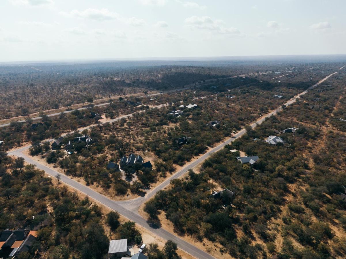 Giraffe Lodge Hoedspruit Esterno foto