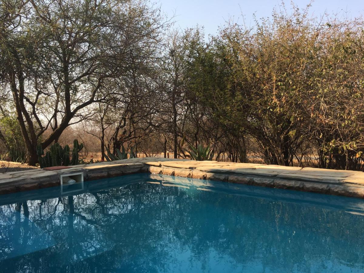 Giraffe Lodge Hoedspruit Esterno foto