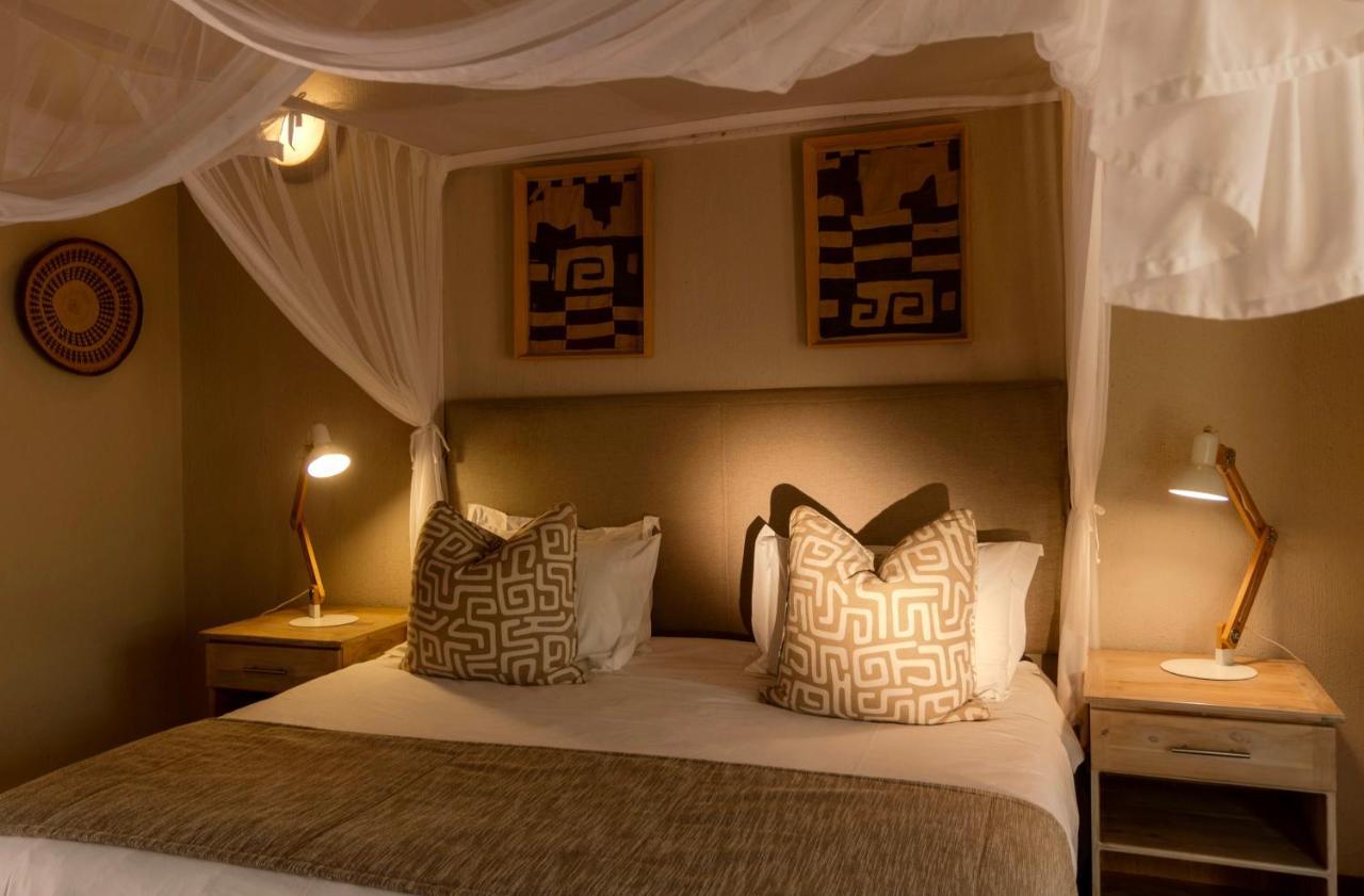 Giraffe Lodge Hoedspruit Esterno foto