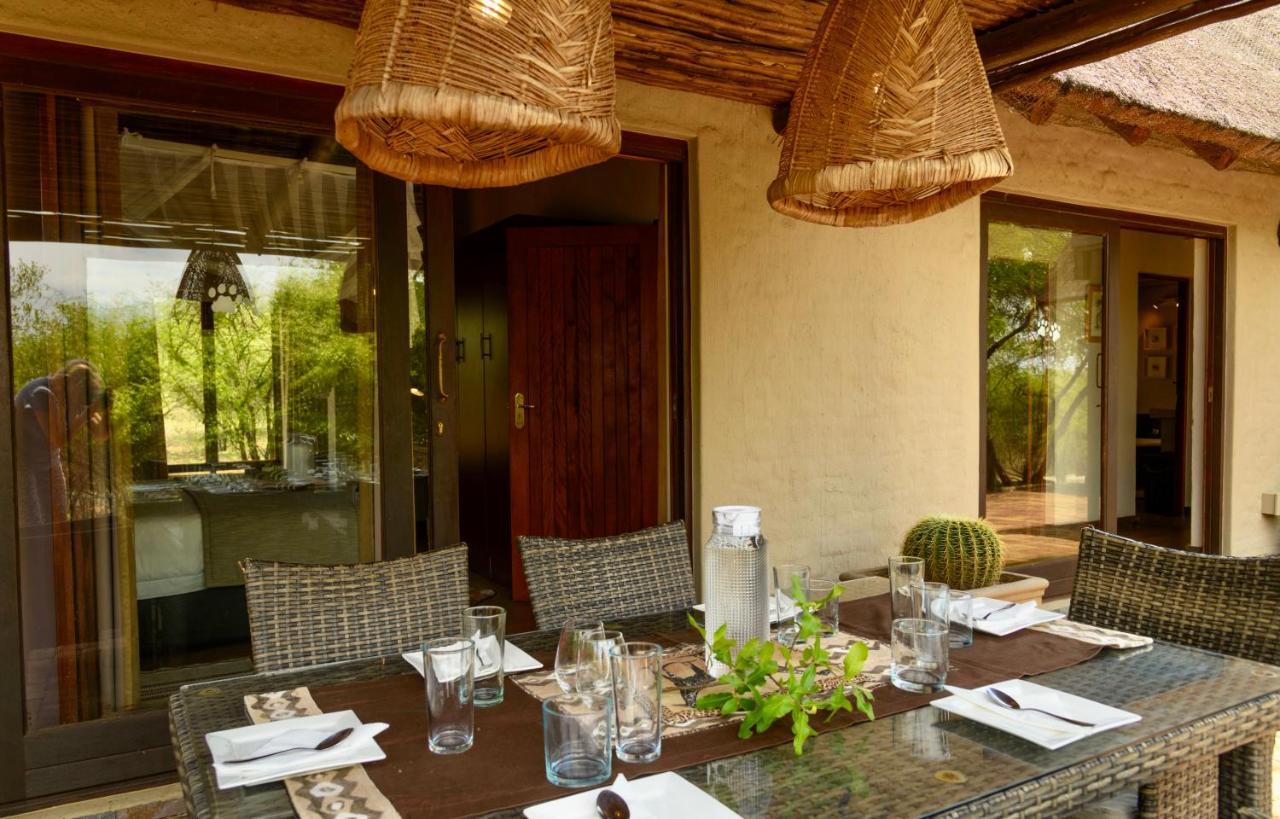 Giraffe Lodge Hoedspruit Esterno foto