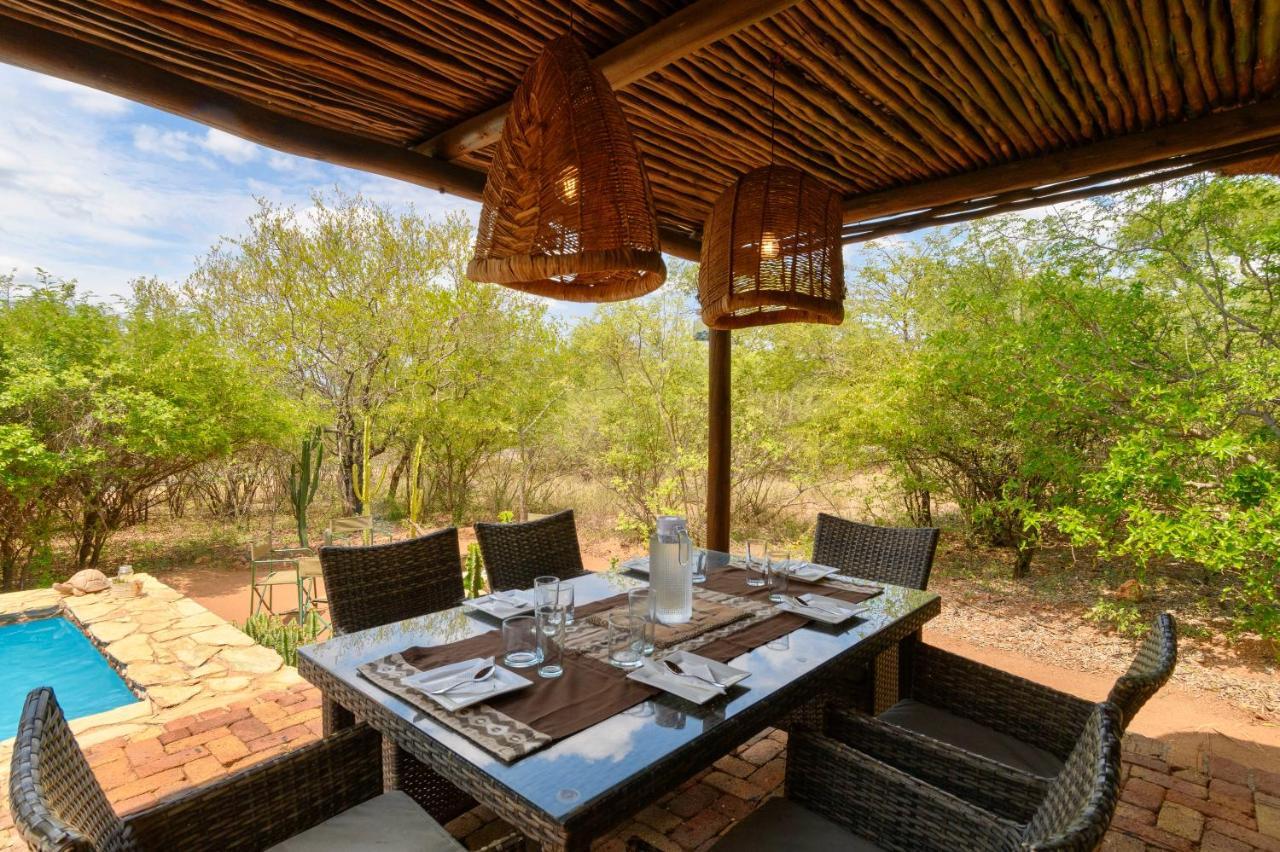 Giraffe Lodge Hoedspruit Esterno foto