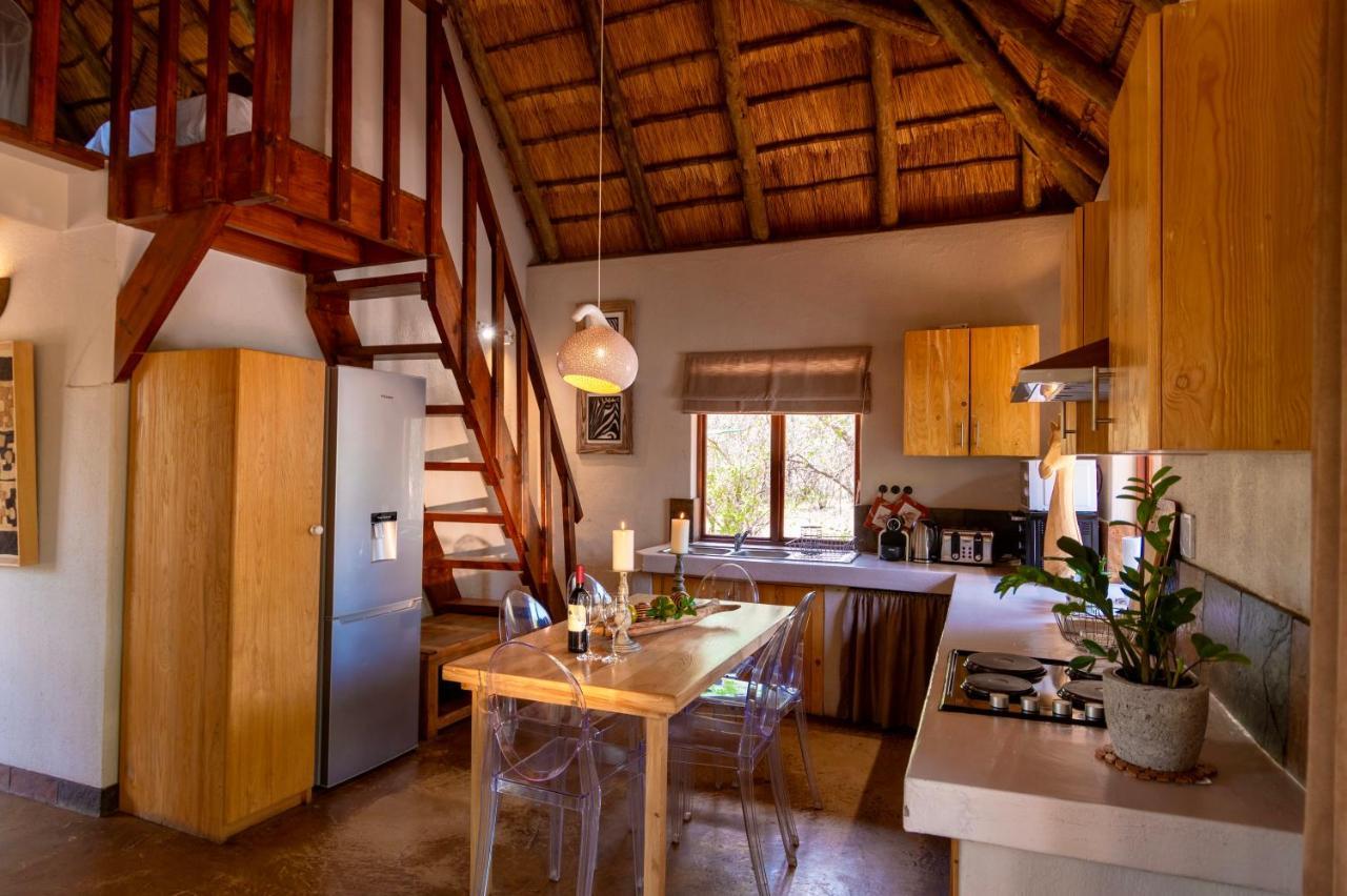 Giraffe Lodge Hoedspruit Esterno foto