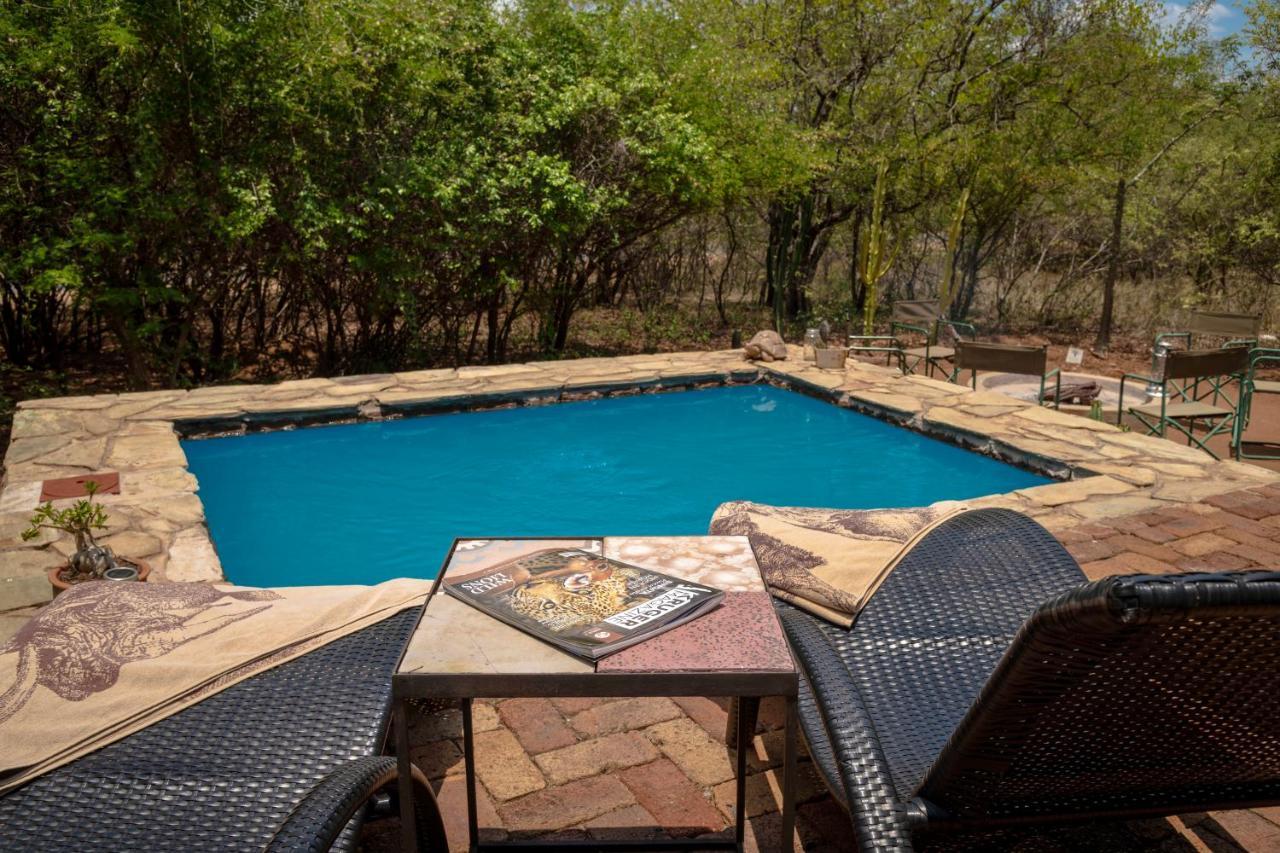Giraffe Lodge Hoedspruit Esterno foto