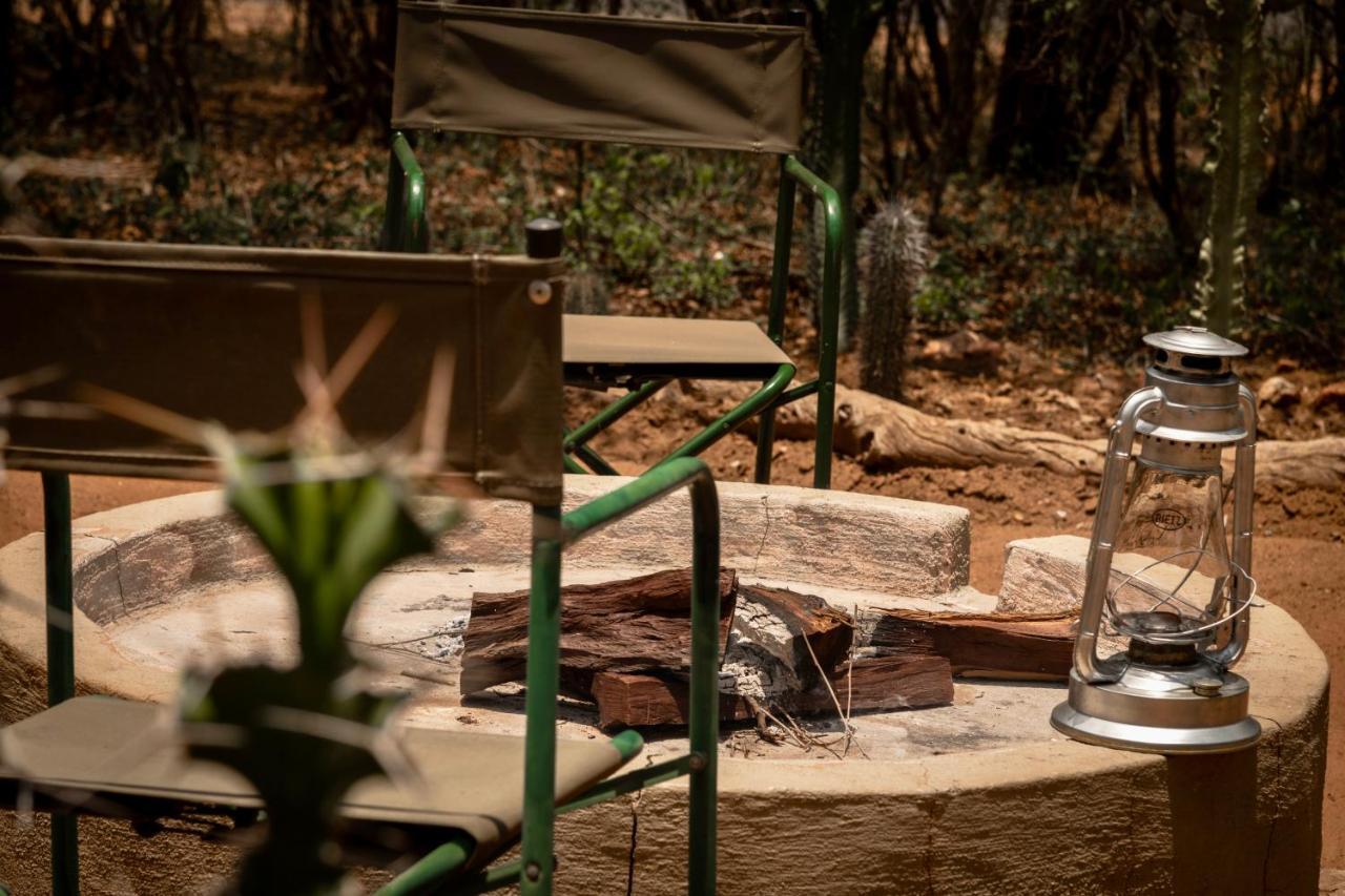 Giraffe Lodge Hoedspruit Esterno foto
