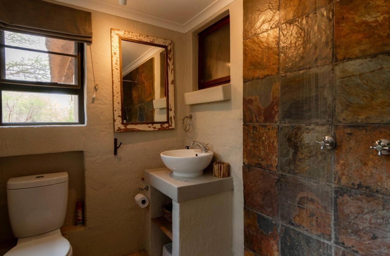 Giraffe Lodge Hoedspruit Esterno foto
